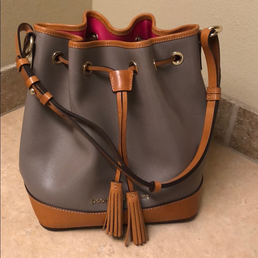 Dooney & Bourke Purse